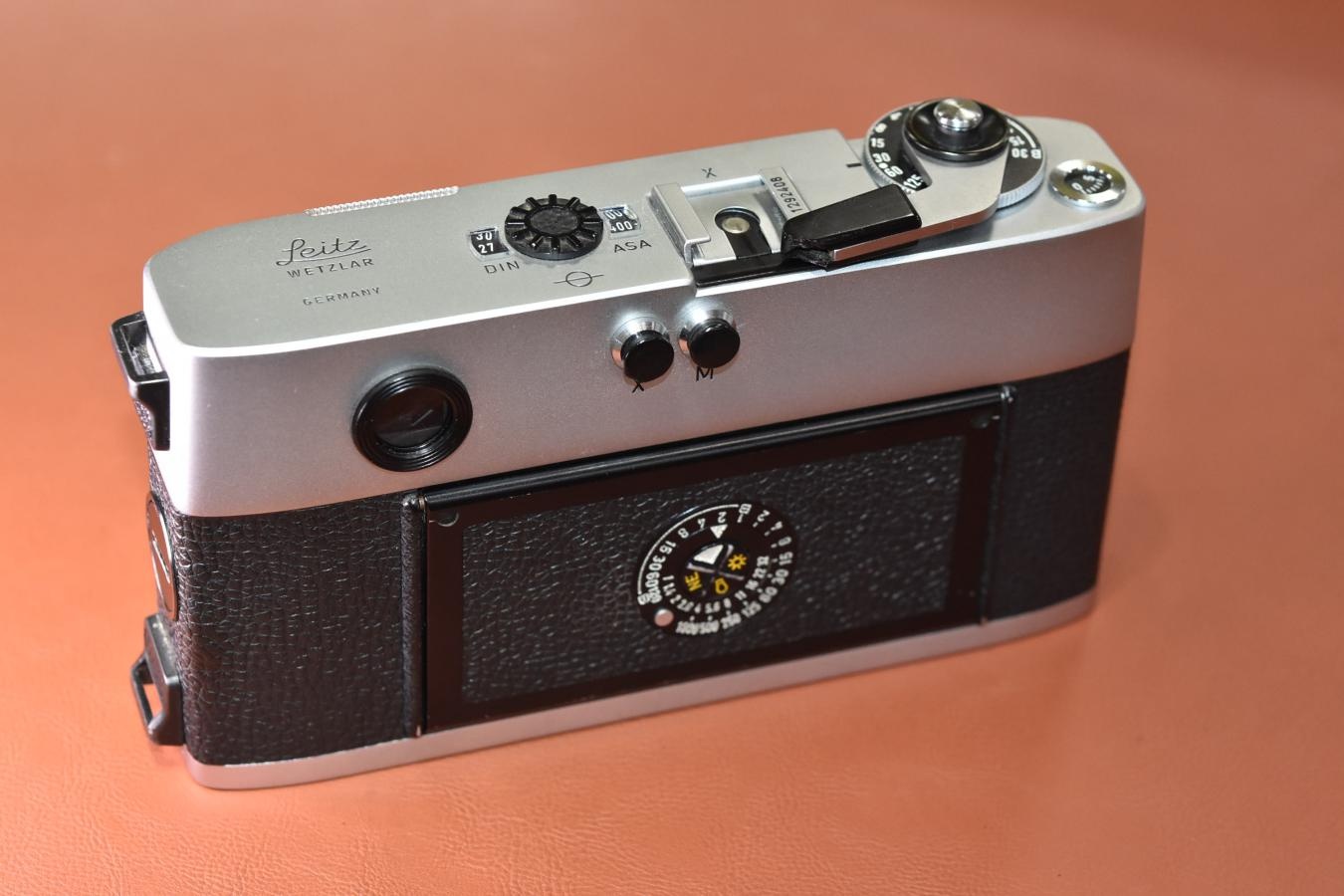 LEICA M5 Silver 前期型 2吊り 【129万台1971年製】