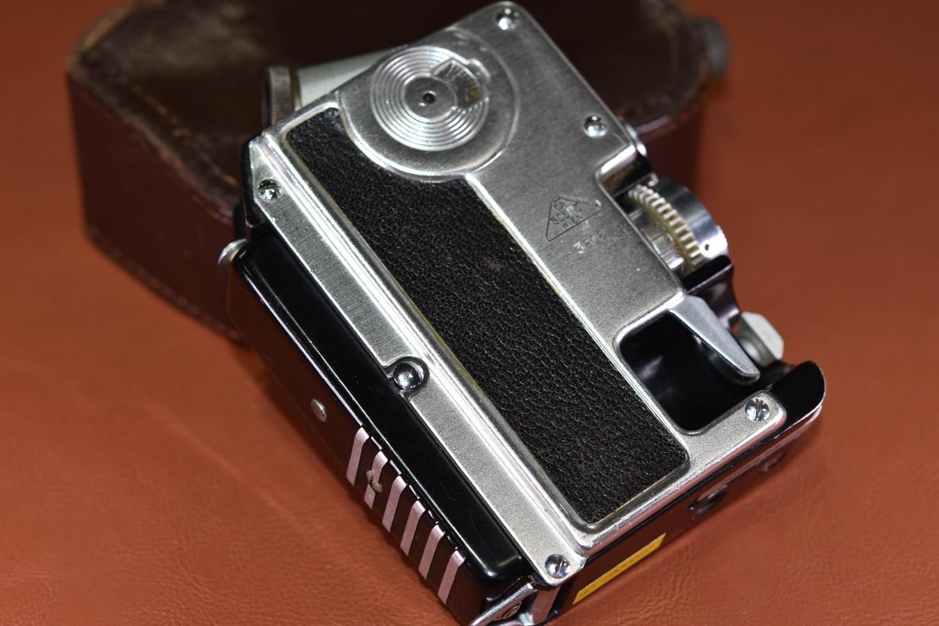 【希 少】Goerz Minicord Silver×Black 純正本革ケース、フィルムマガジン付 【C.P.Goerz HELGOR 2.5cm F2 レンズ搭載】