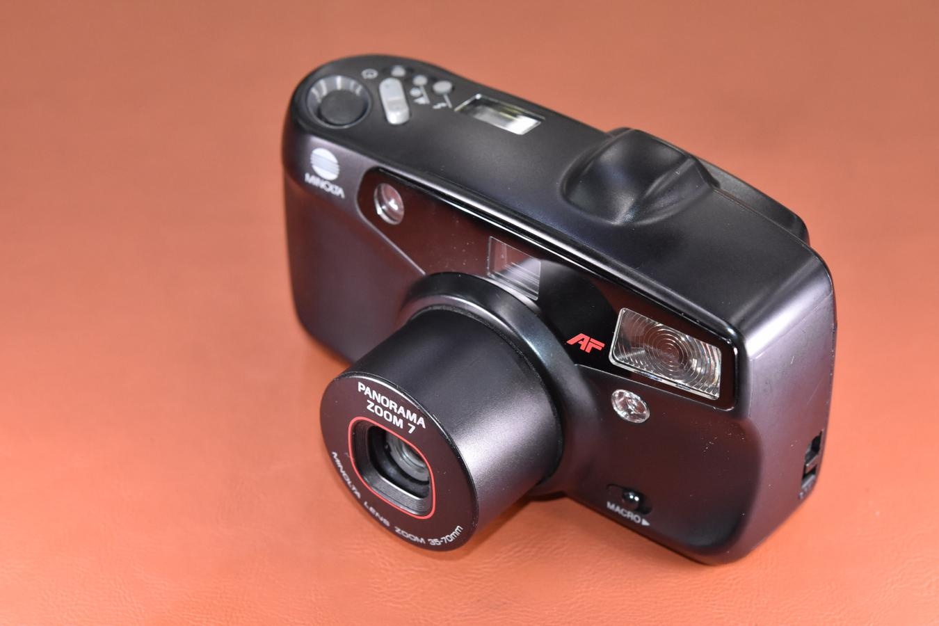 MINOLTA PANORAMA ZOOM 7 【MINOLTA LENS ZOOM 35-70mm 搭載】