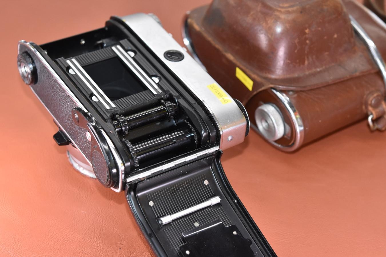 【B級特価品】Kodak Retinette IA 純正ケース付【Schneider-Kreuznach Reomar 50/3.5 レンズ搭載】