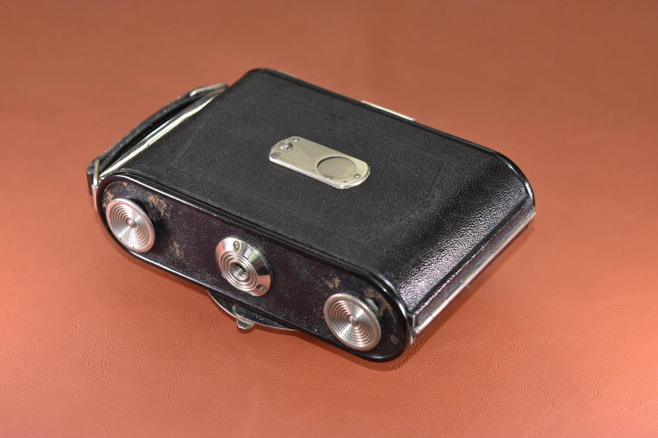 Minolta SiX