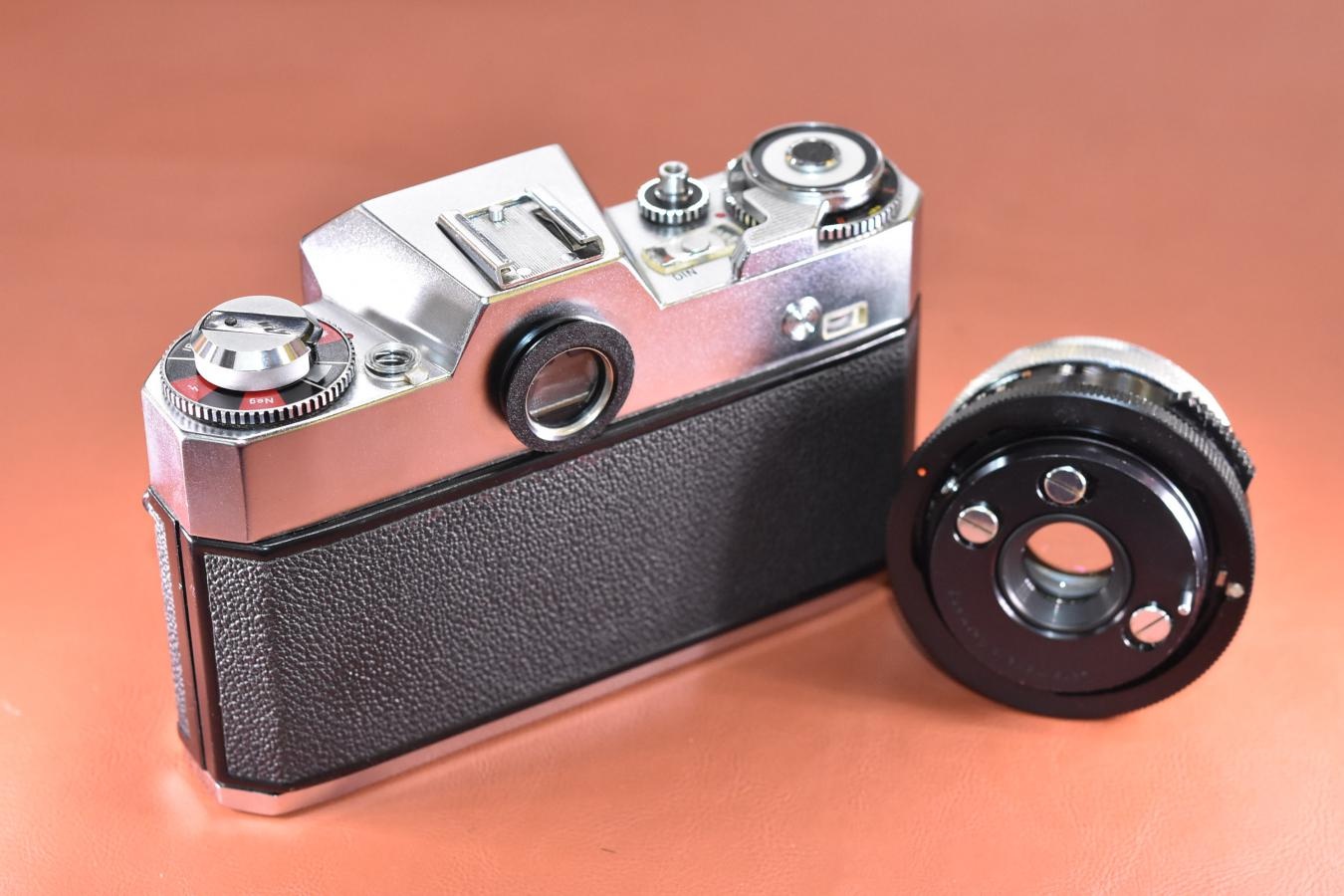 【希 少】ZEISS IKON Icarex 35S BM  Carl Zeiss Tessar 50/2.8付 【ZEISS IKONとVOGTLANDER 共同開発カメラ】