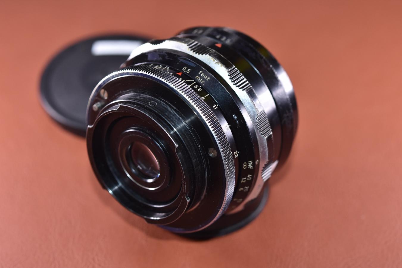 ISCO-GOTTINGEN WESTRON 35mm F3.5 ゼブラ 【エキザクタマウントレンズ】