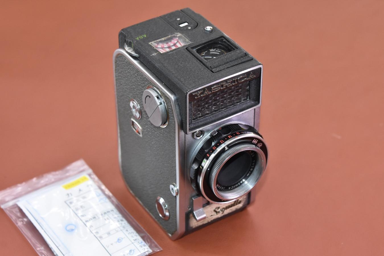 【希 少】YASHICA Sequelle 整備済 【YASHICA YASHINON 2.8cm F2.8 レンズ搭載】