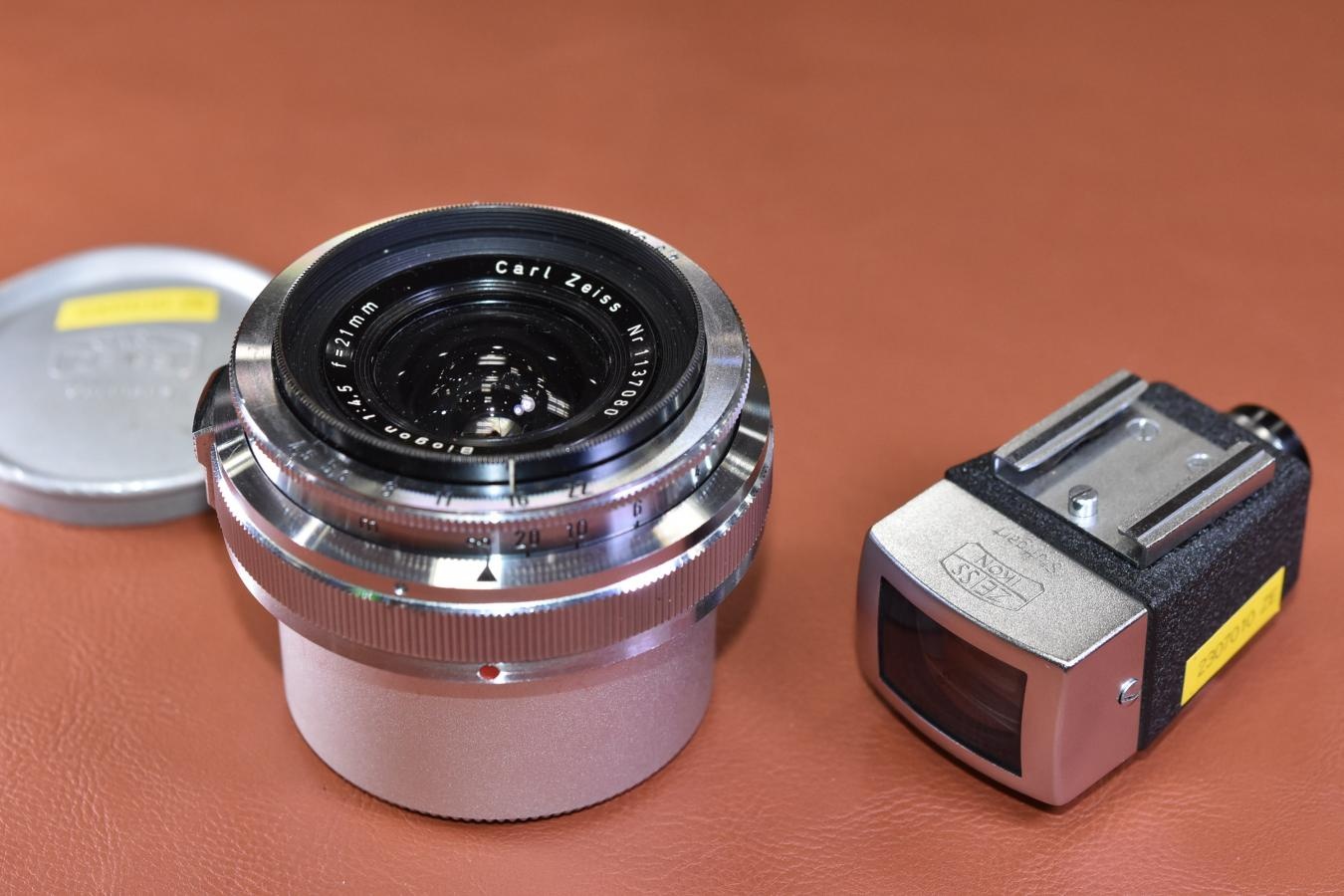 Carl Zeiss Biogon 21mm F4.5 純正ファインダー付【旧コンタックスマウントレンズ】