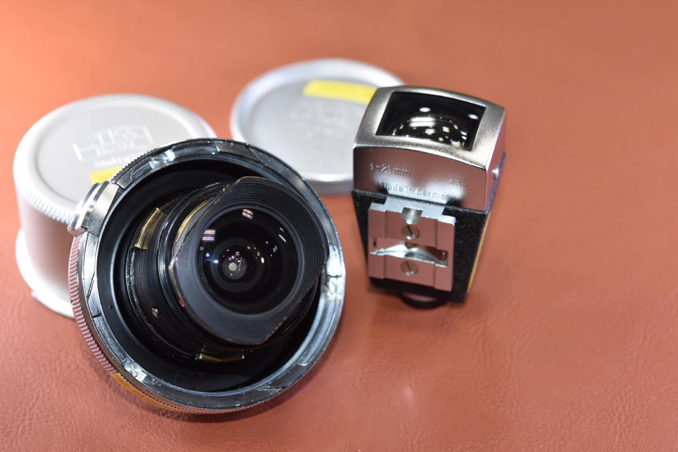 Carl Zeiss Biogon 21mm F4.5 純正ファインダー付【旧コンタックスマウントレンズ】