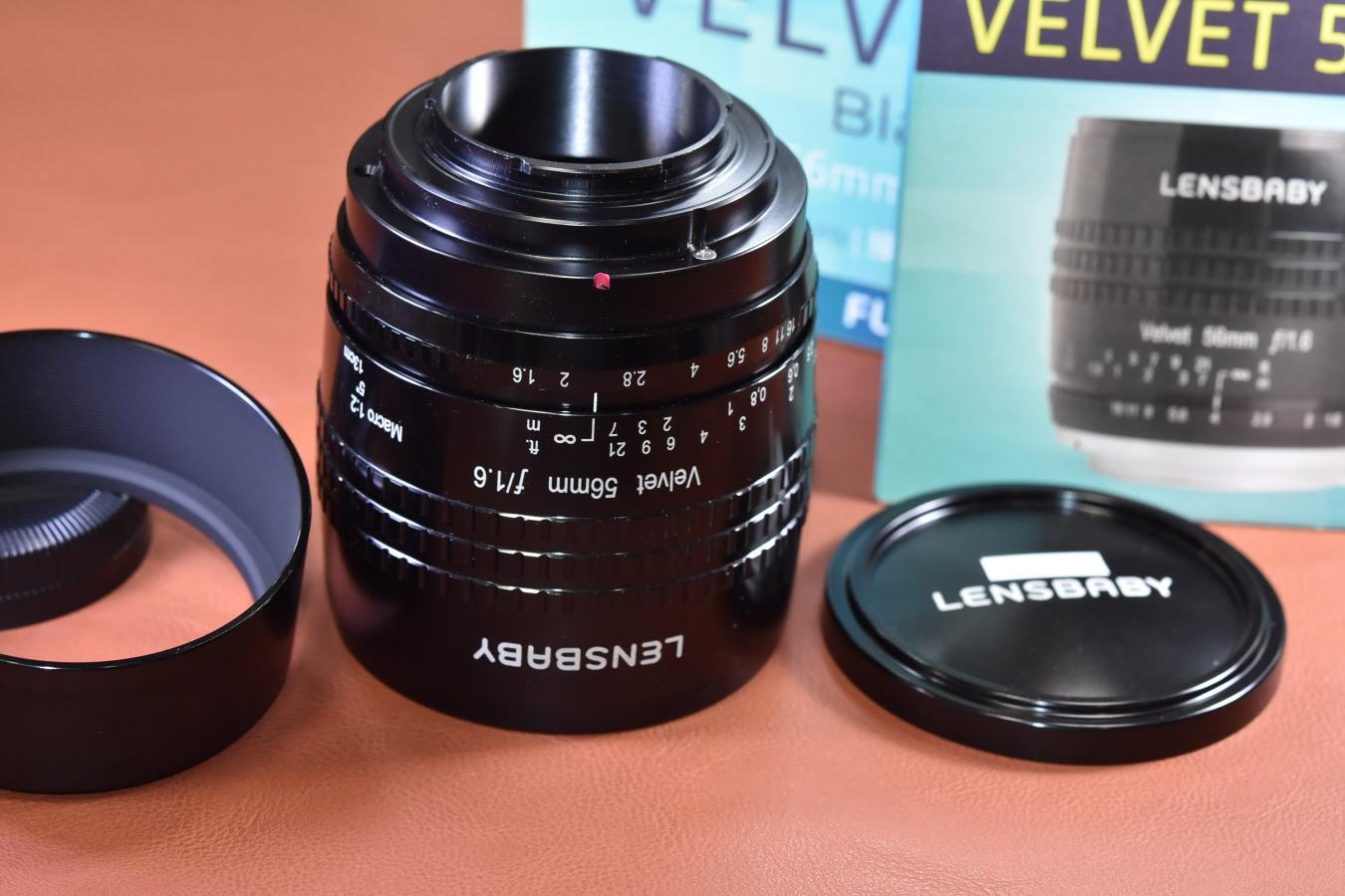 LENSBABY VELVET 56 Black 56/1.6 元箱付一式 【FUJIFILM Xマウントレンズ】