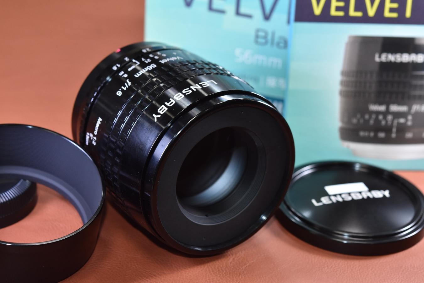 LENSBABY VELVET 56 Black 56/1.6 元箱付一式 【FUJIFILM Xマウントレンズ】