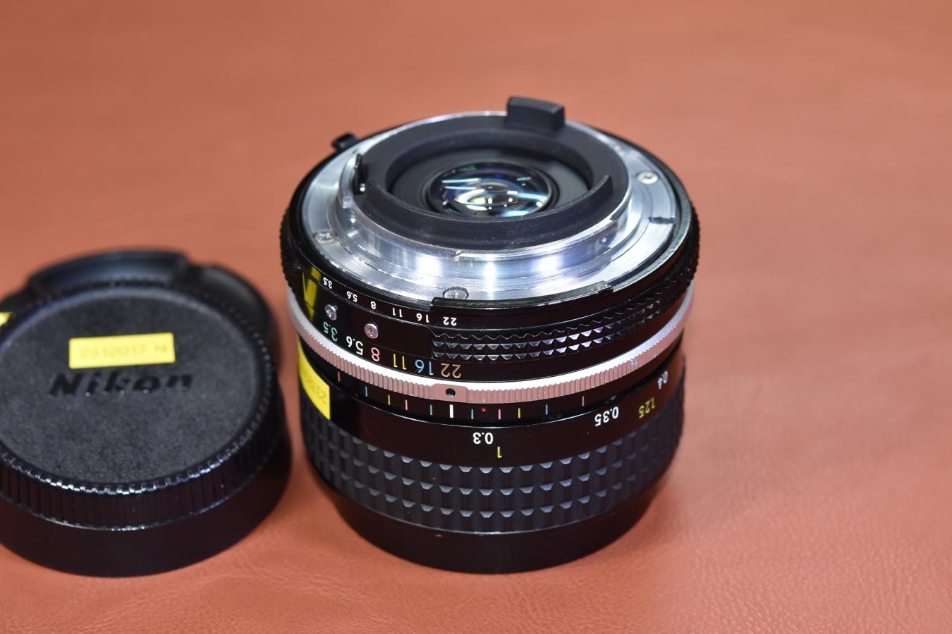 Nikon Ai NIKKOR 28mm F3.5