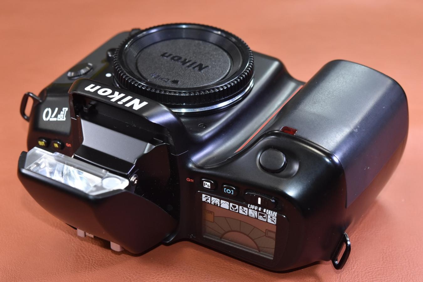 【B級特価品】Nikon F70D PANORAMA