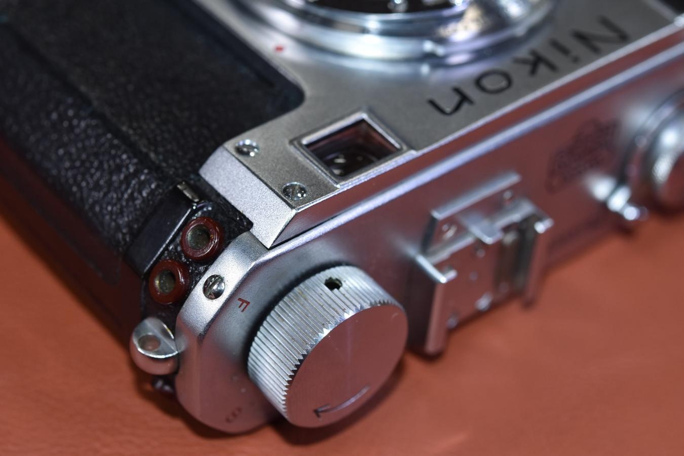 【コレクション向け】Nikon MS 赤目ソケット MADE IN OCCUPIED JAPAN ボディと裏蓋のシリアルナンバー一致【キレイな物をお探しの方必見!!自信ありの逸品!!】