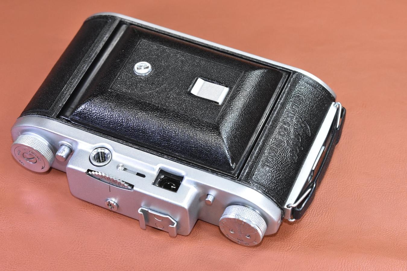 【希 少】ENSIGN SELFIX 820 SPECIAL 【ROSS LONDON XPRES 105/3.8 レンズ搭載】