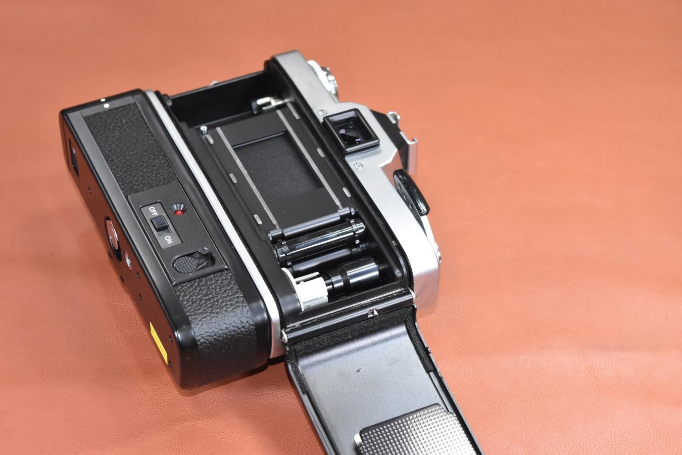 minolta X-7 Silver 【MINOLTA AUTO WINDER G 付】