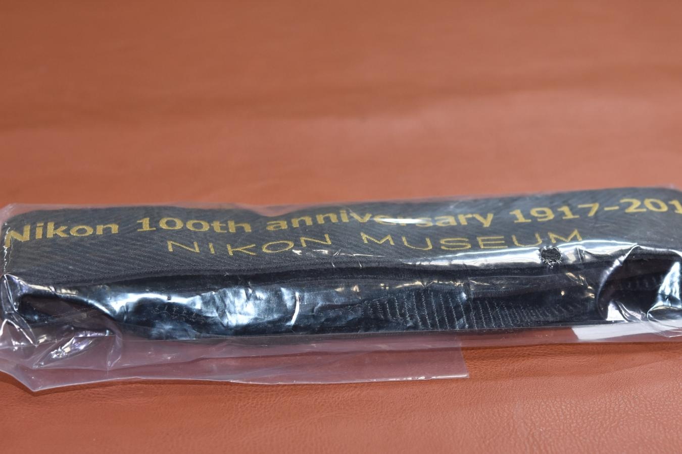 【未使用品 希 少】Nikon 100th anniversary 1917-2017 【NIKON MUSEUM STRAP】