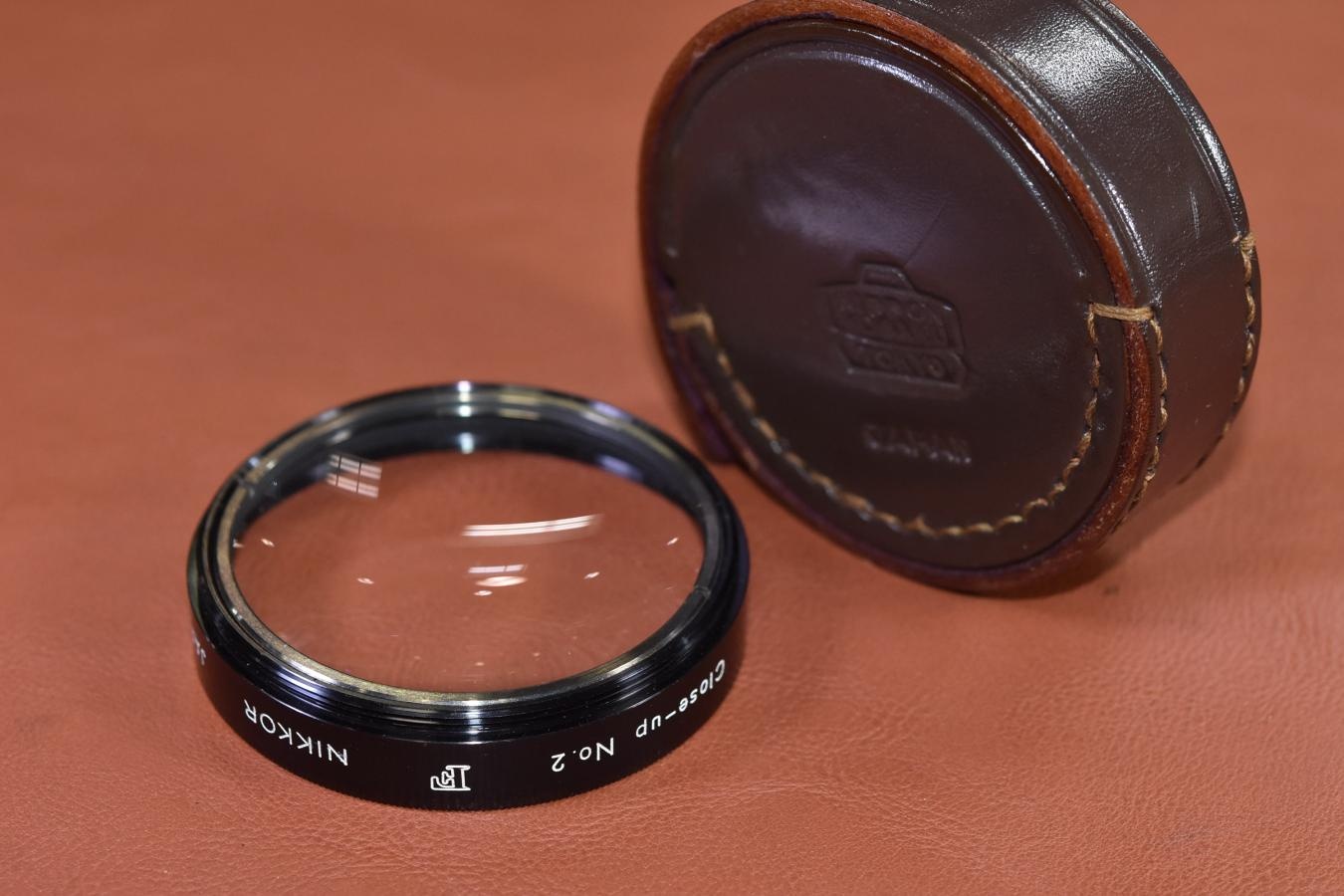 Nikon Close-up No2 52mm径 NIKKOR大文字『F』刻印あり 【Nippon Kogakuマーク入り純正ケース付】