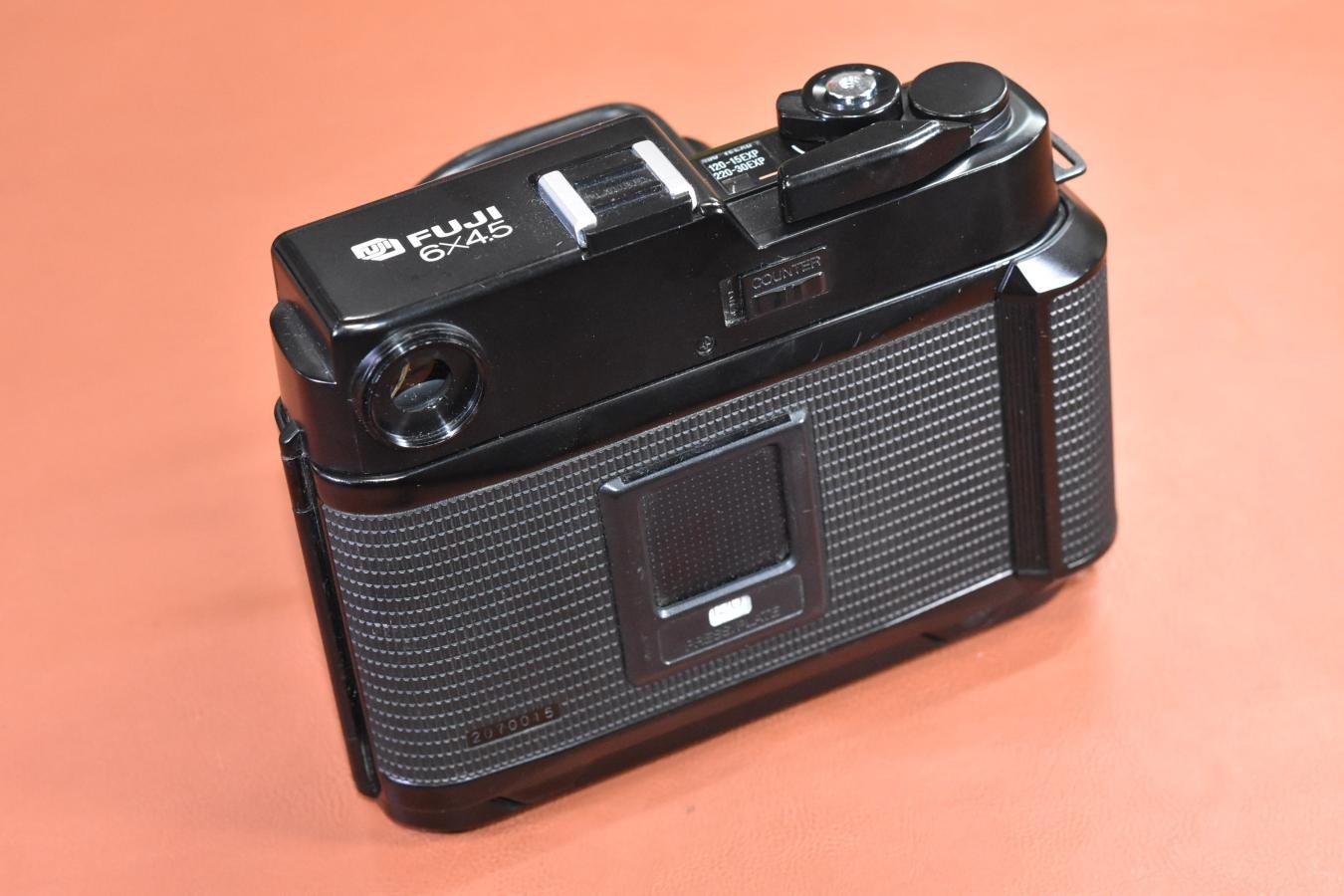 【希 少】FUJIFILM GS645S Professional【EBC FUJINON W 60/4 レンズ搭載】