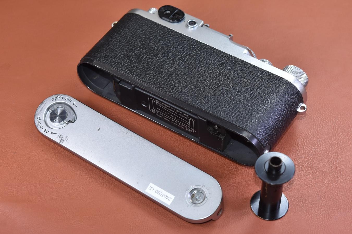 LEICA IIIf レッドシンクロセルフなし 【65万台1953年製】※キレイな物をお探しの方必見!!自信ありの逸品!!