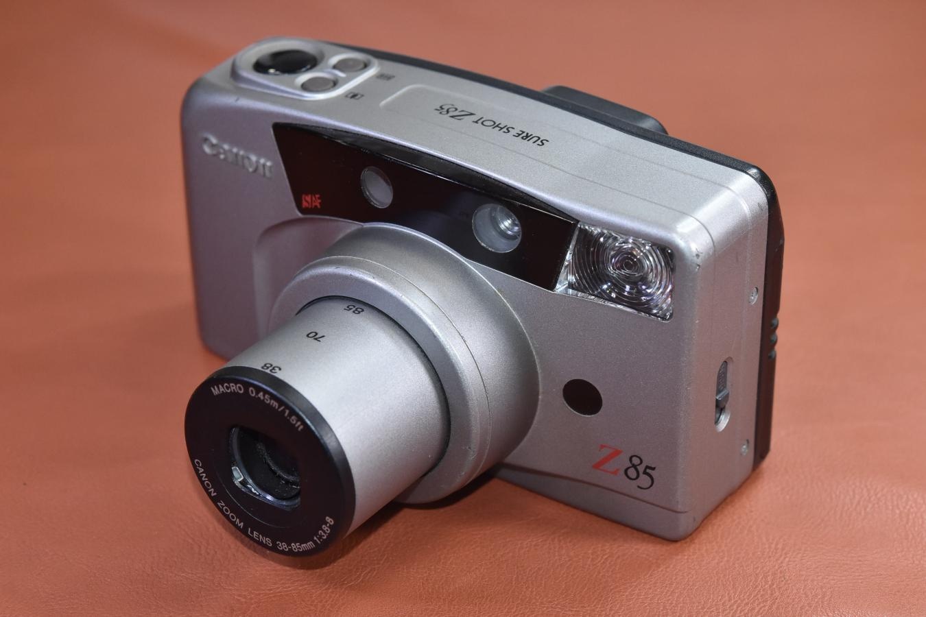 Canon SUPER SHOT Z85 【CANON ZOOM LENS 38-85/3.8-8搭載】