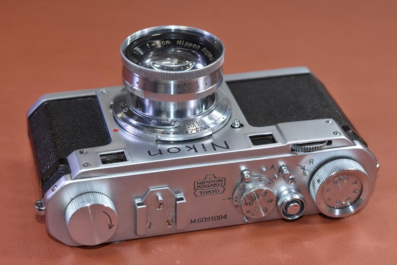【コレクション向け・希 少】Nikon M型 前期型 NIKKOR-H・C 5cm F2 沈胴付(捨て番811) 【MADE IN OCCUPIED JAPAN ボディと裏蓋のシリアルナンバー一致 】