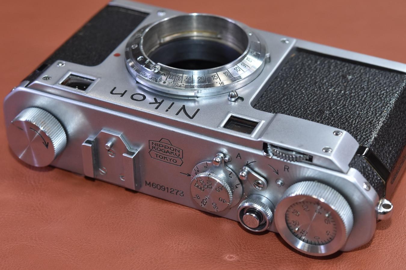 【コレクション向け・希 少】Nikon M型 前期型 【MADE IN OCCUPIED JAPAN ボディと裏蓋のシリアルナンバー一致 】