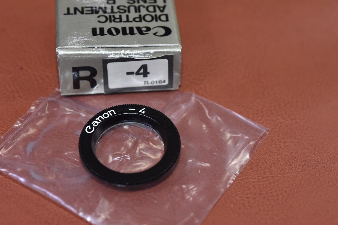 【絶版アクセサリー】Canon DIOPTRIC ADJUSTMENT LENS R -4 元箱付 【Canon F-1、NEW F-1用】