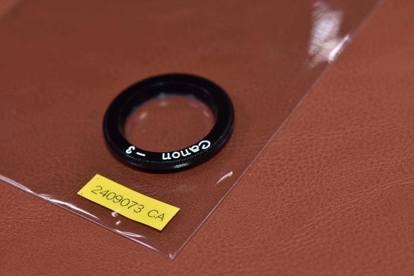 【絶版アクセサリー】Canon DIOPTRIC ADJUSTMENT LENS R -3 【Canon F-1、NEW F-1用】