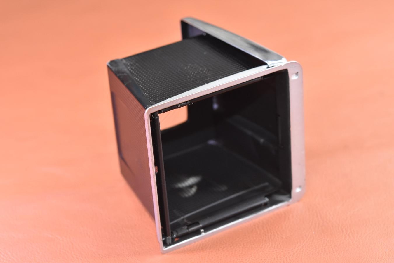 【希 少】HASSELBLAD フォーカシングフード 【キレイな物をお探しの方必見‼自信ありの逸品!!】