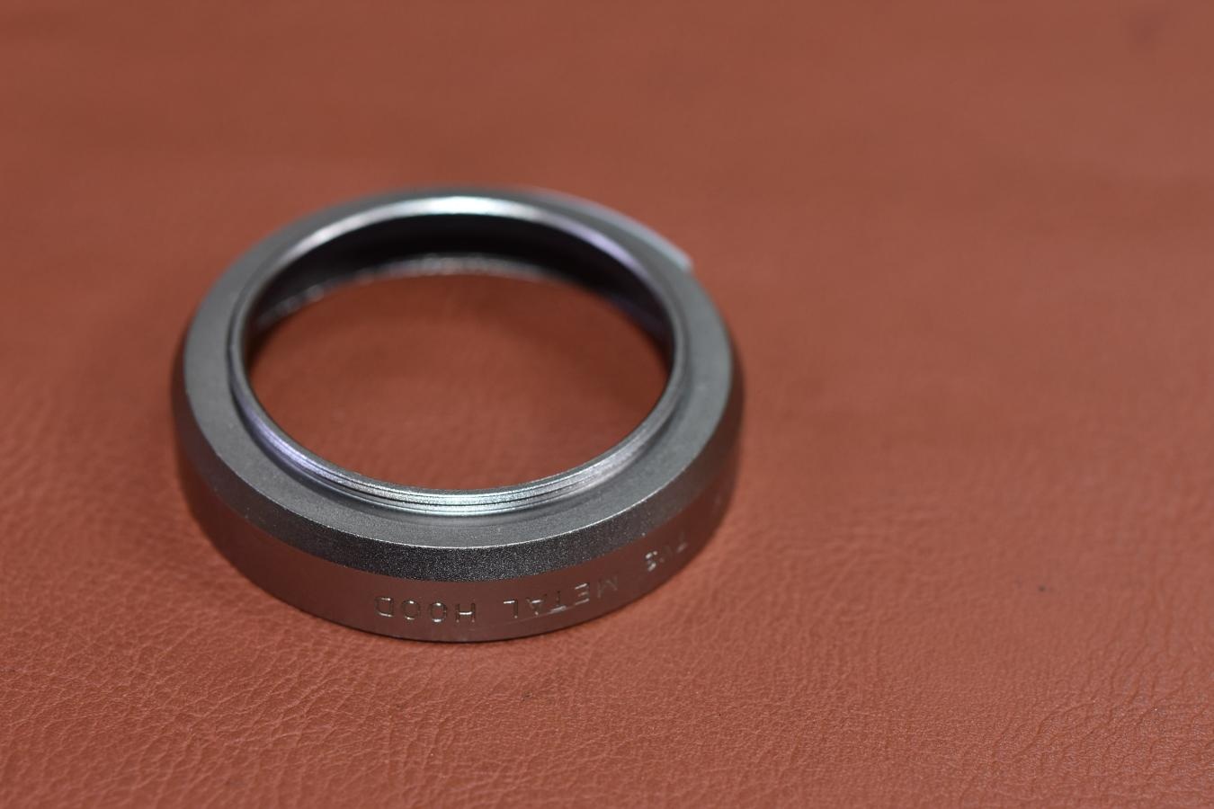 【希 少】CONTAX TVS II METAL HOOD Silver【CONTAX TVS、TVS II、T3等用】