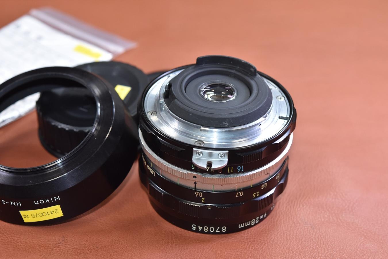 Nikon NIKKOR-H・C  Auto 28mm F3.5 整備済 【純正メタルフードHN-3付】