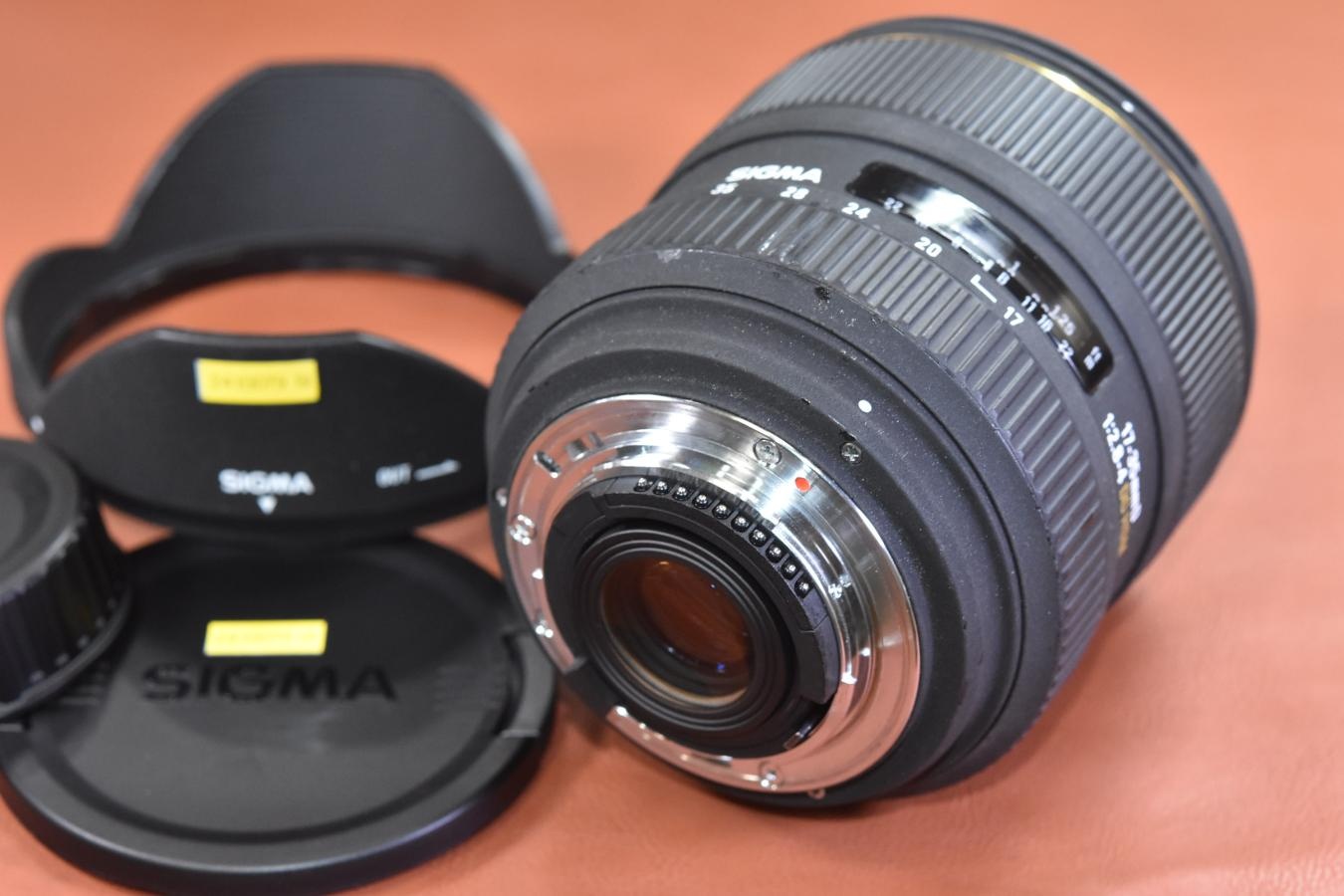 SIGMA 17-35mm F2.8-4 EX DG HSM 純正フード付 【Nikon用】