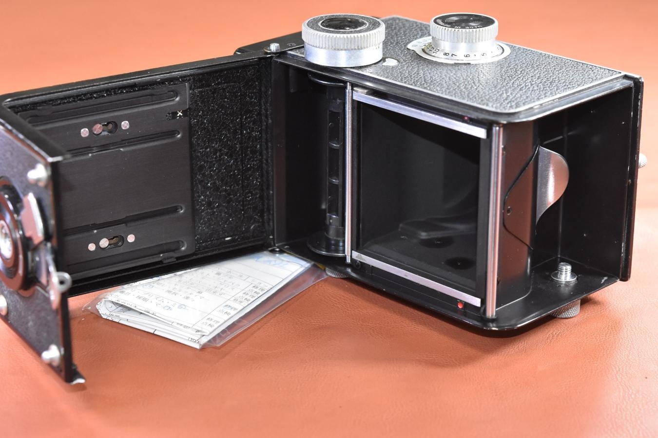 ROLLEICORD III 整備済 【Schneider-Krezunach Xenar 75/3.5 レンズ搭載】