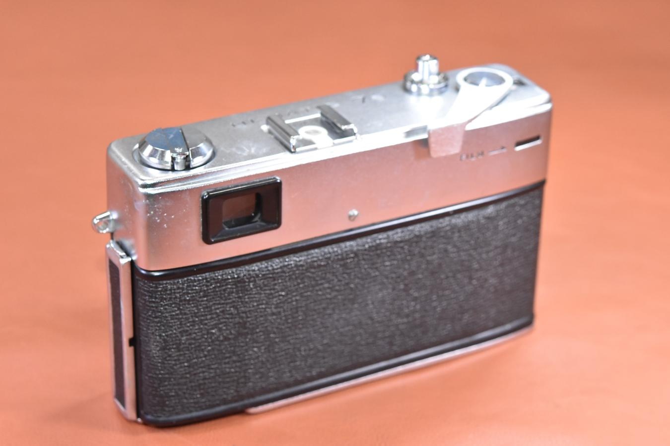 minolta HI-MATIC 7S モルト交換済【MINOLTA ROKKOR-PF 45/1.8レンズ搭載】