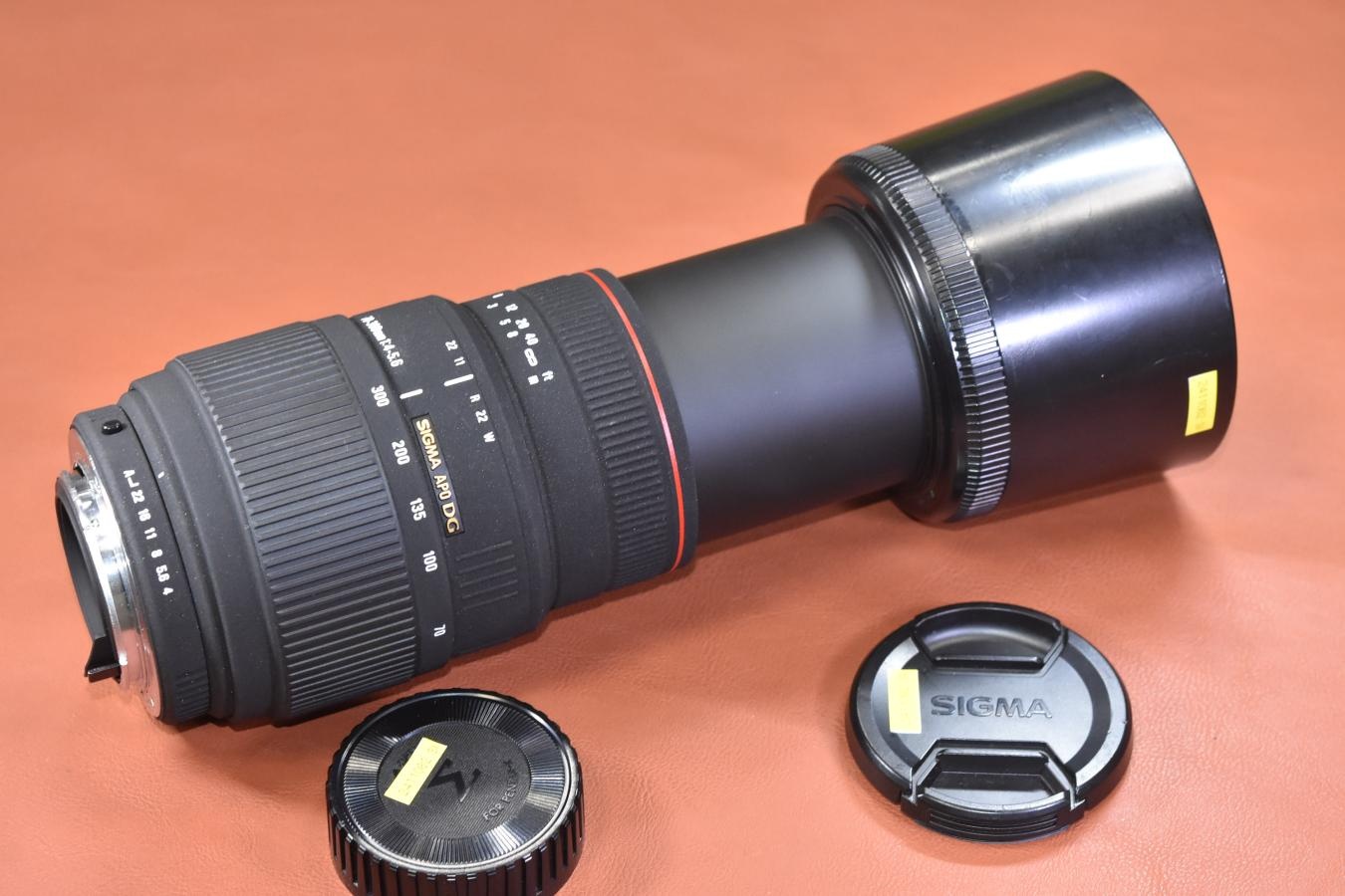 SIGMA  APO 70-300mm F4-5.6 DG 純正フード付 【PENTAX Kマウントレンズ】