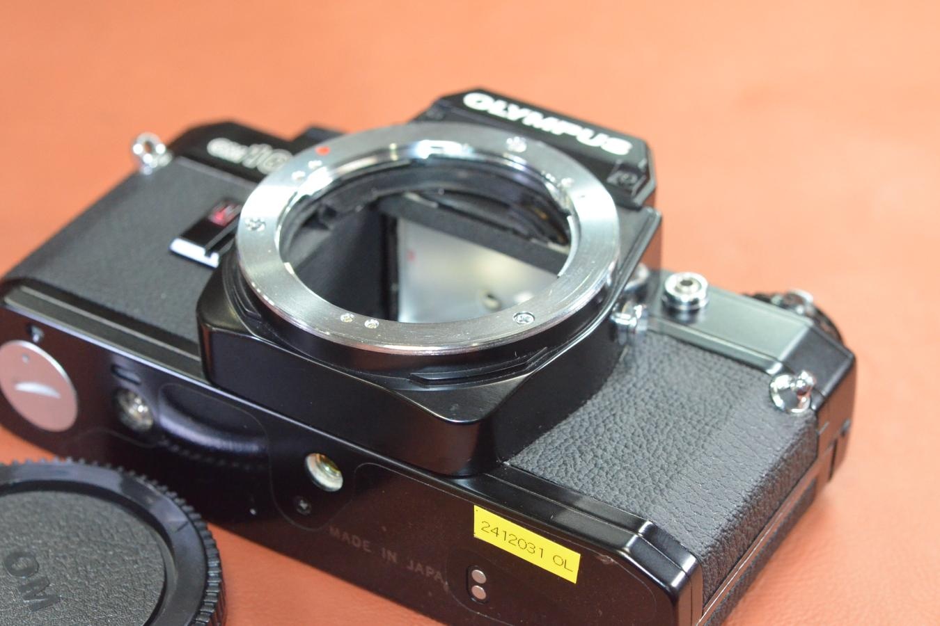 OLYMPUS OM10 Black