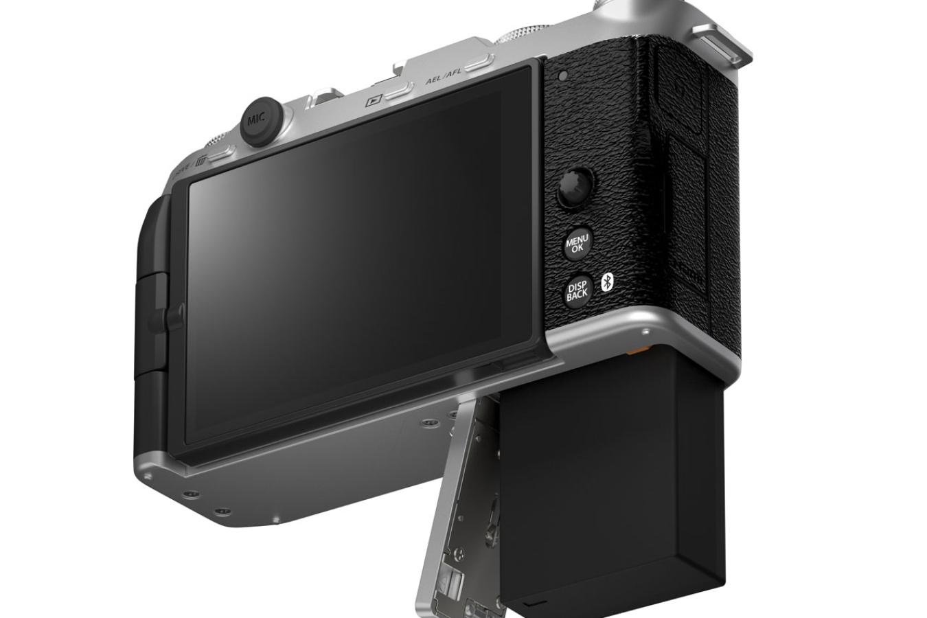 【新 品 未 使 用】FUJIFILM X-M5 Body [シルバー]【超品薄!!・今なら即納可】