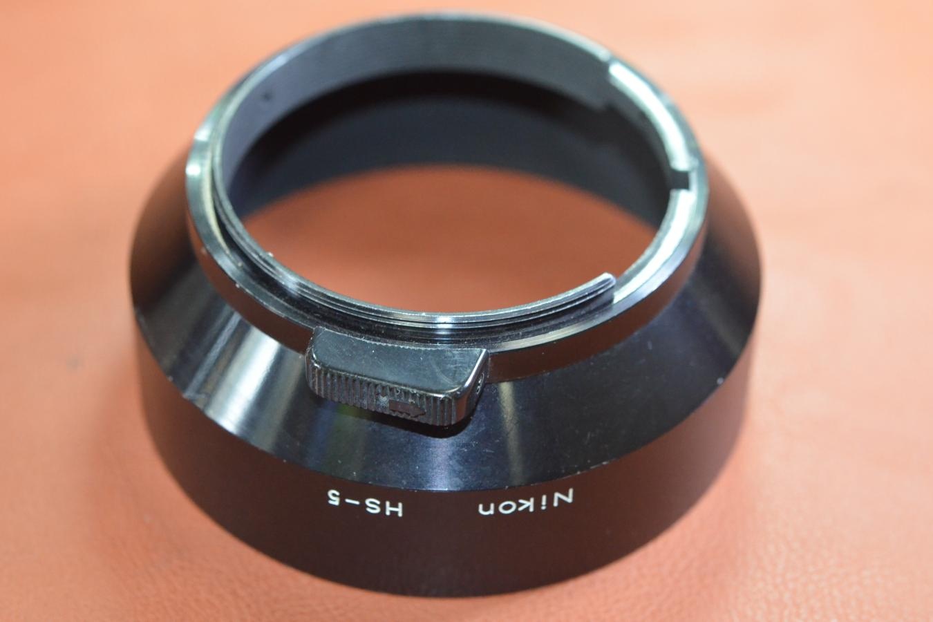 【絶版アクセサリー】Nikon METALHOOD HS-5【Nikon NEW NIKKOR 50/1.4等用】