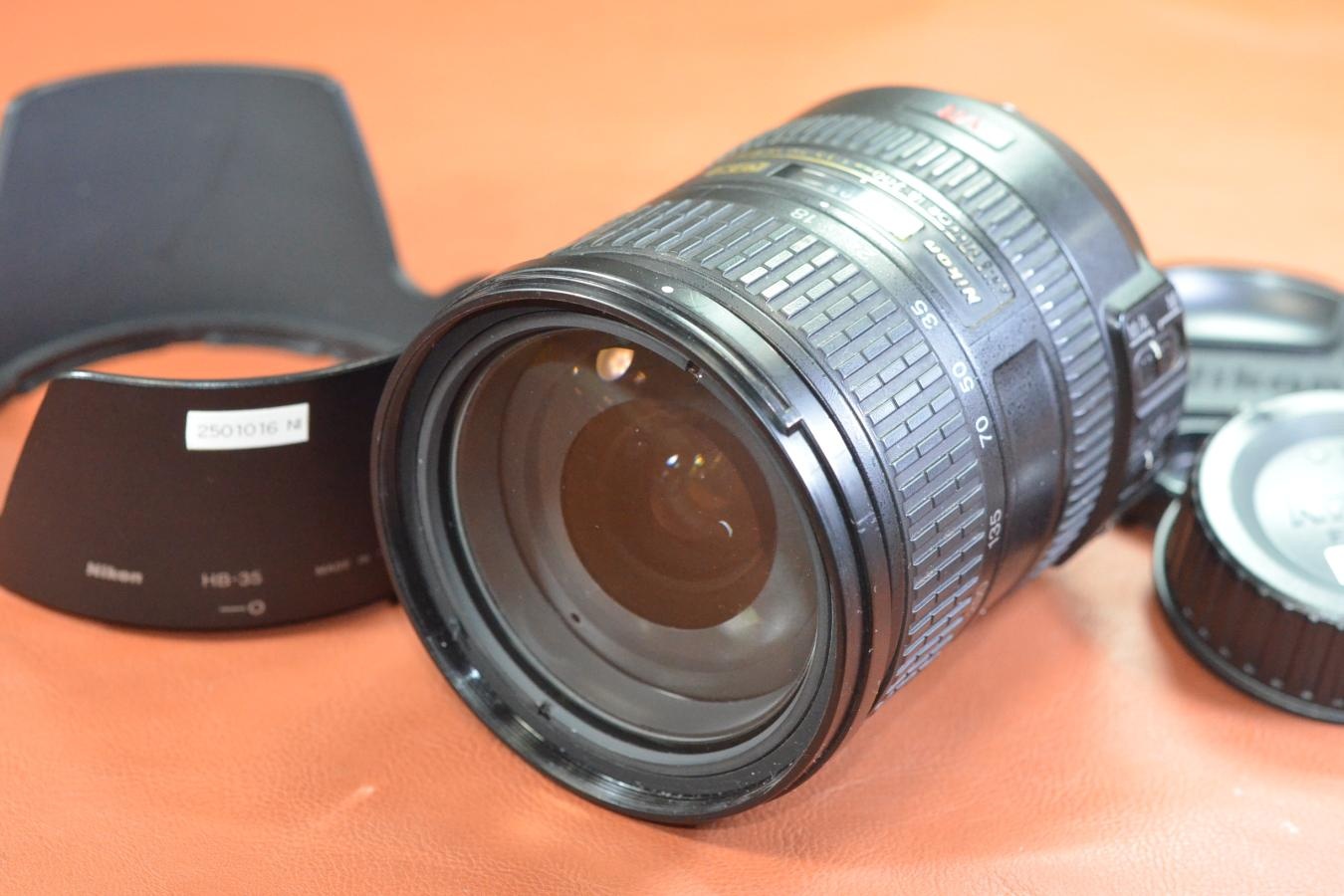 【B級特価品】Nikon AF-S DX NIKKOR 18-200mm F3.5-5.6G ED VR【純正フードHB-35付】