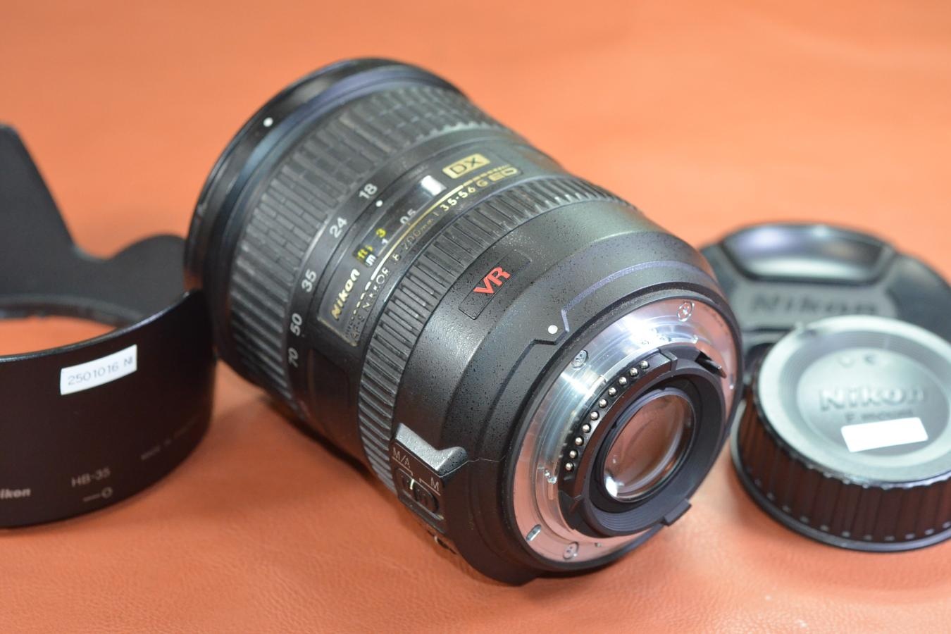 【B級特価品】Nikon AF-S DX NIKKOR 18-200mm F3.5-5.6G ED VR【純正フードHB-35付】