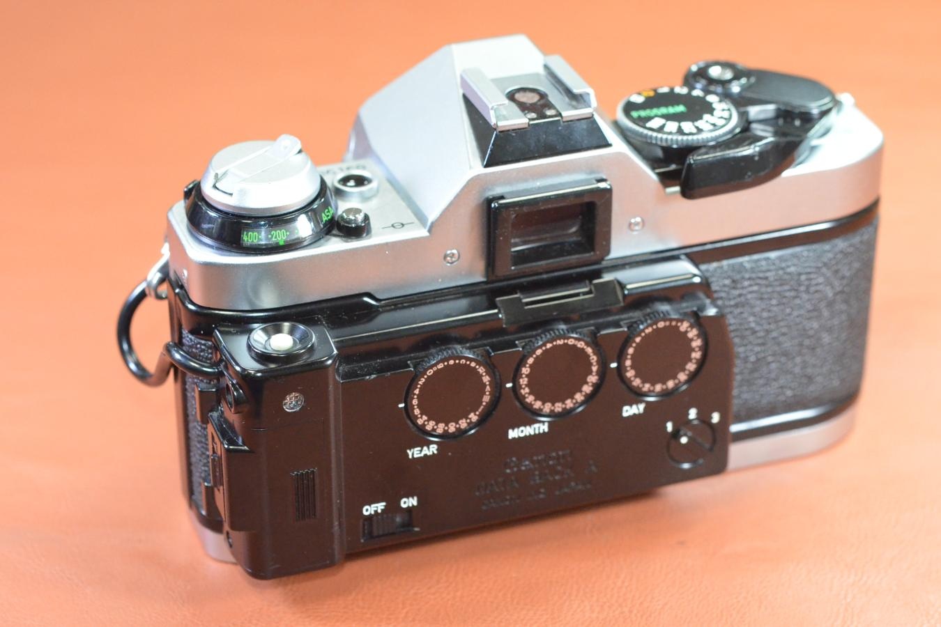 Canon AE-1 PROGRAM Silver  Canon DATA BACK A付【シャッター鳴きなし】
