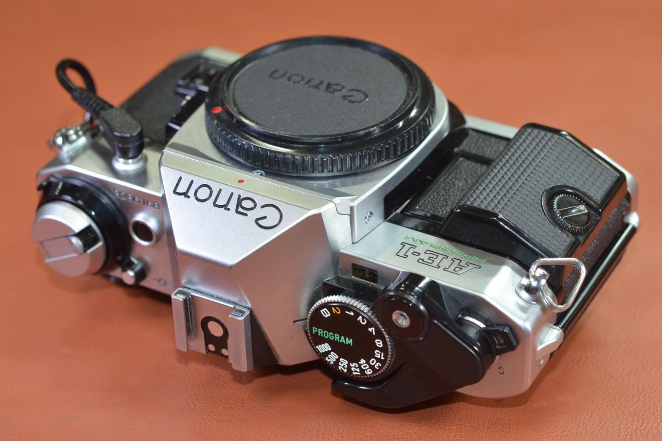 Canon AE-1 PROGRAM Silver  Canon DATA BACK A付【シャッター鳴きなし】