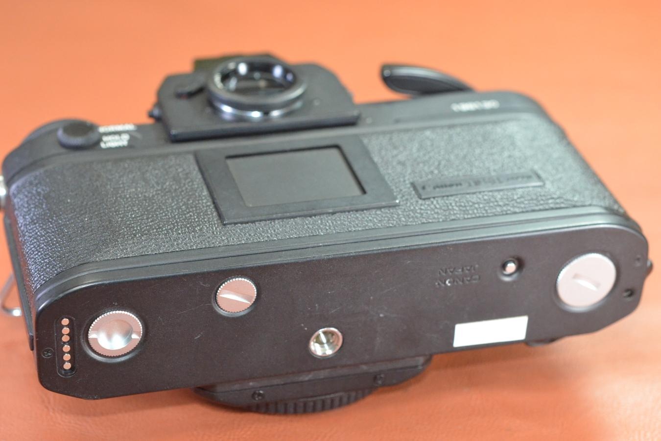 Canon NEW F-1 AE 【キレイな物をお探しの方必見!!自信ありの逸品!!】