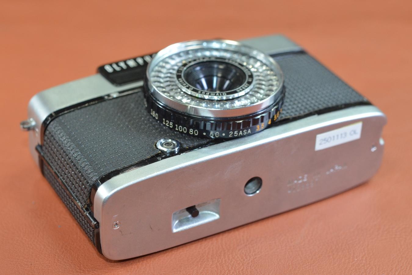 OLYMPUS PEN EE-3 モルト交換済【Olympus D.Zuiko 28/3.5 レンズ搭載】