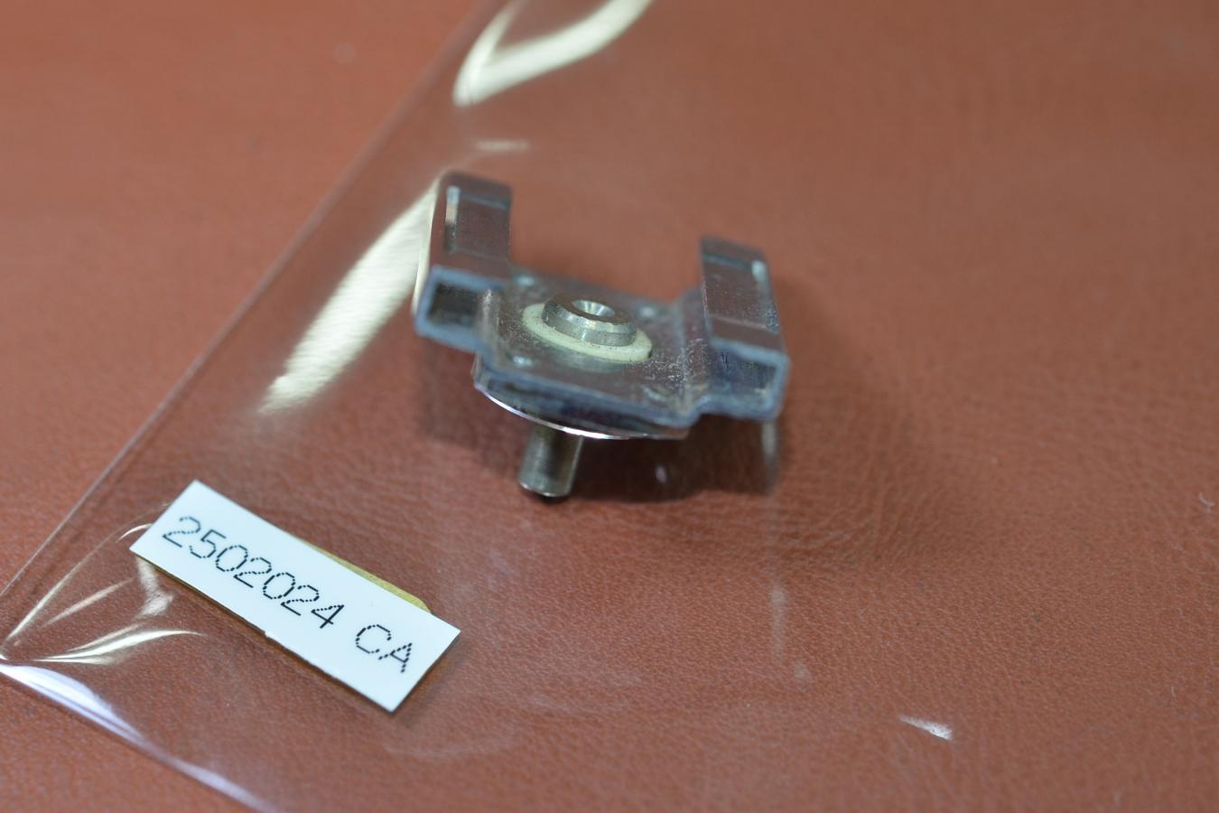 【希 少】Canon シンクロアダプター Canon IVSb等用【キレイな物をお探しの方必見!!自信ありの逸品!!】