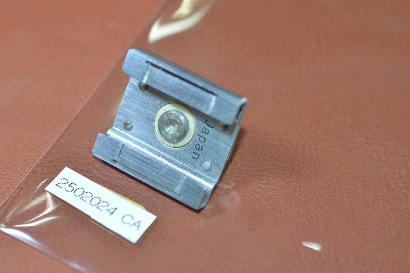 【希 少】Canon シンクロアダプター Canon IVSb等用【キレイな物をお探しの方必見!!自信ありの逸品!!】