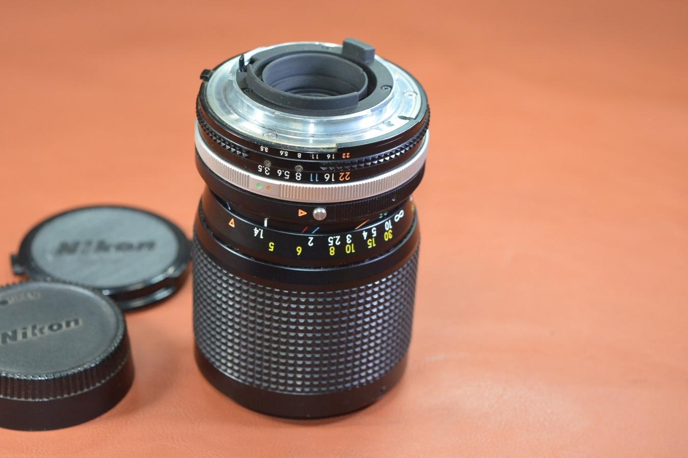 【B級特価品】 Nikon Ai-S NIKKOR 35-105mm F3.5-4.5 