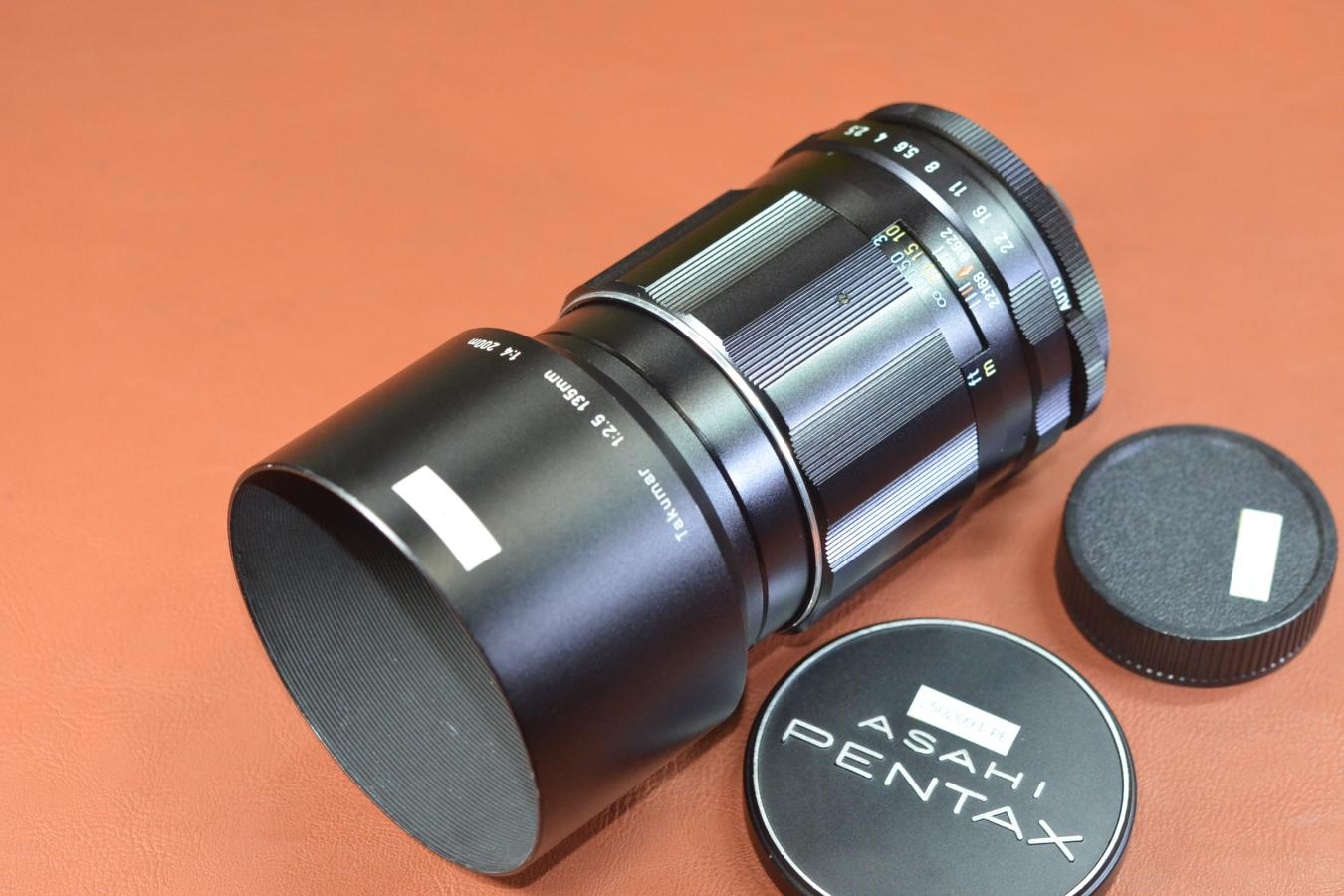 PENTAX Super-Multi-Coated TAKUMAR 135mm F2.5 純正メタルフード付【カメラ女子に絶大な人気のオールドレンズ M42マウントレンズ】