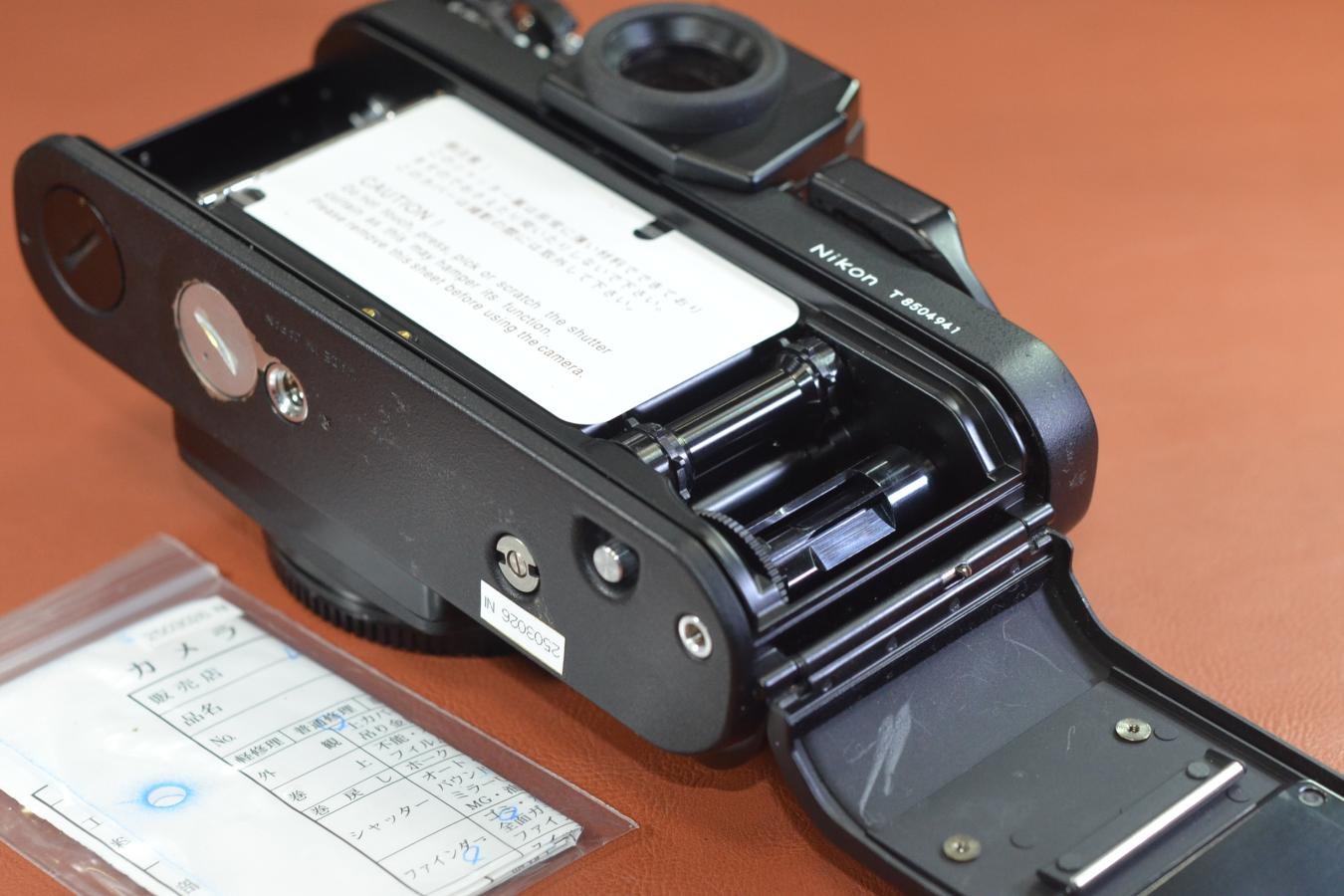 Nikon F3/T Black 整備済【DATA BACK MF-14付】