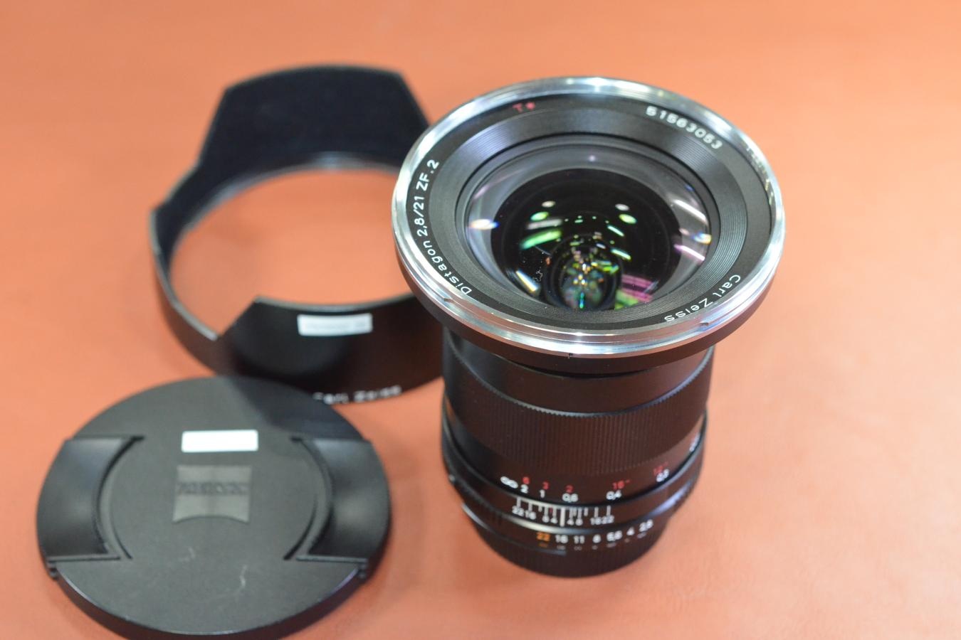Carl Zeiss Distagon T* 21mm F2.8 ZF.2 純正メタルフード付 Nikon Ai-S用【キレイな物をお探しの方必見!!自信ありの逸品!!】