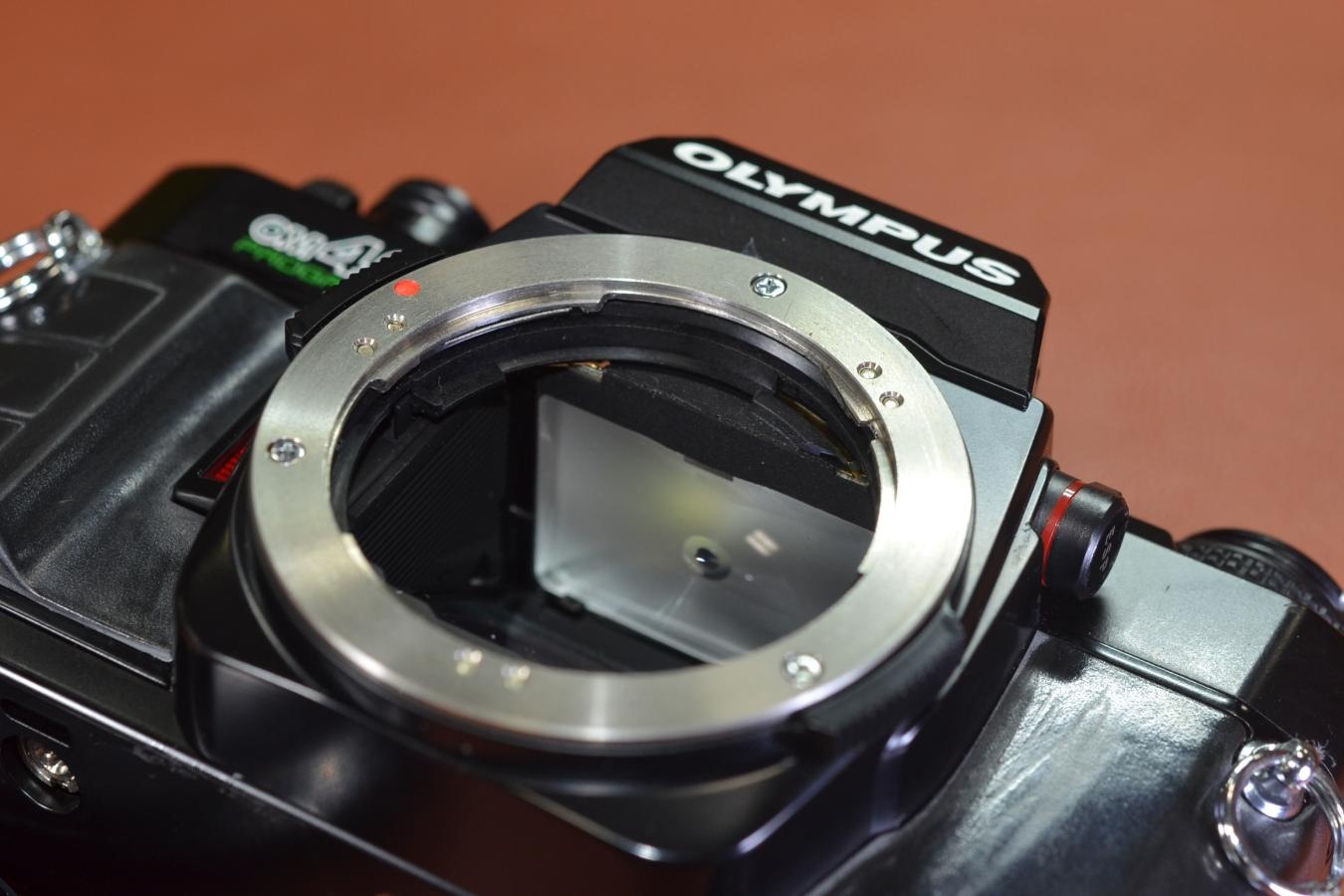 OLYMPUS OM40 PROGRAM Black