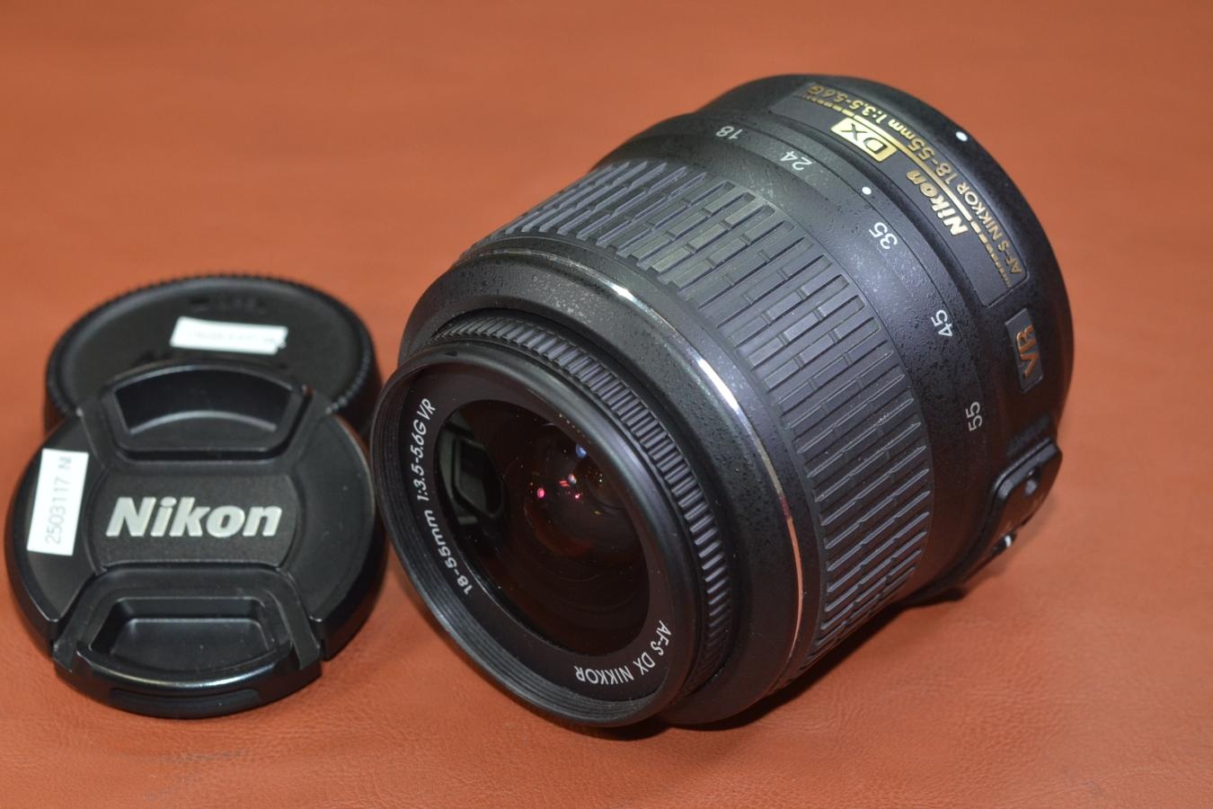 AF-S DX NIKKOR 18-55mm F3.5-5.6G VR 【キレイな物をお探しの方必見!!自信ありの逸品!!】